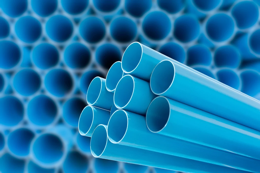 ท่อประปา pvc ราคาถูก น้ำหนักเบา จึงได้รับความนิยมมาก